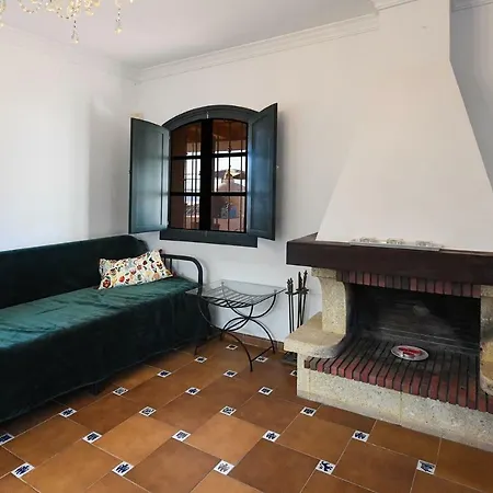 Del Sol Paraiso Villa *